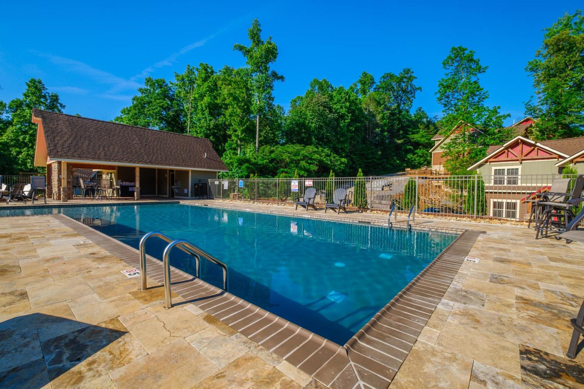 Splash Mountain Lodge By Eden Crest Gatlinburg Esterno foto