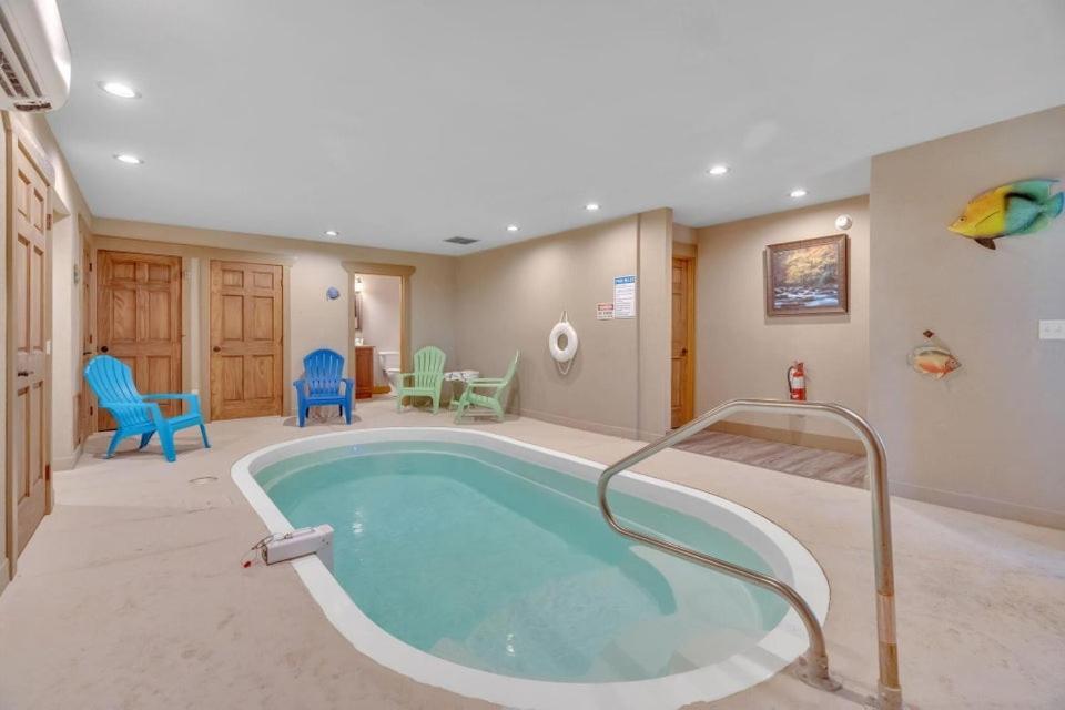 Splash Mountain Lodge By Eden Crest Gatlinburg Esterno foto
